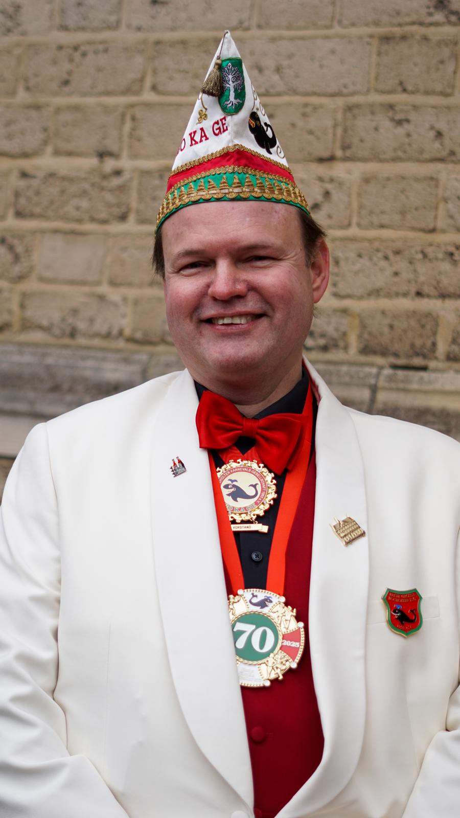 KlausW